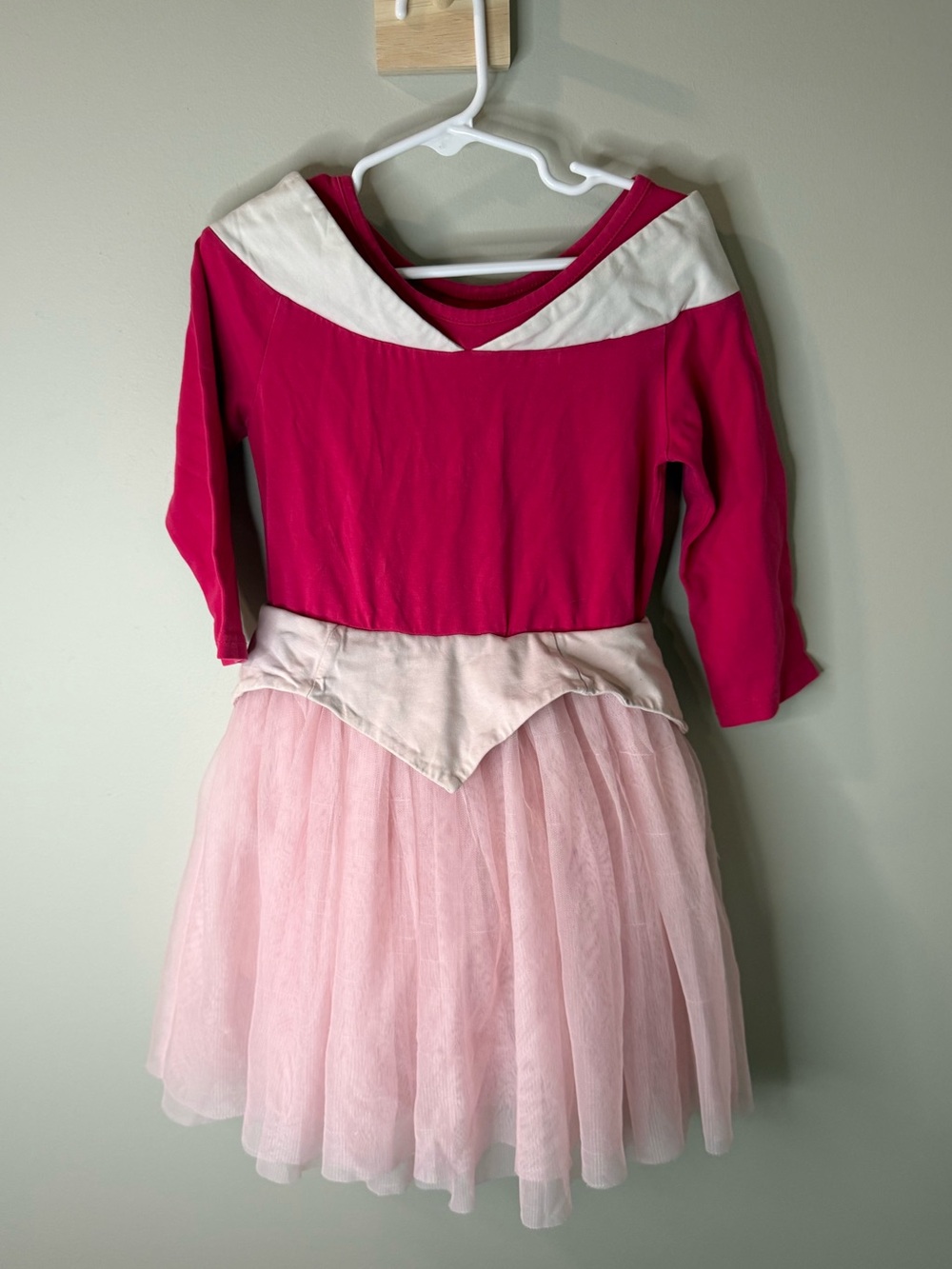Taylor Joelle Aurora Sleeping Beauty Princess Dress Size 5 Pink Tulle